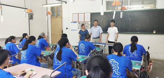 西安时尚联合徐州生物工程学院暑期宠物美容培训班(图3)