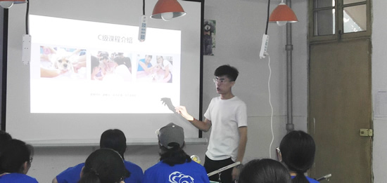 西安时尚联合徐州生物工程学院暑期宠物美容培训班(图5)