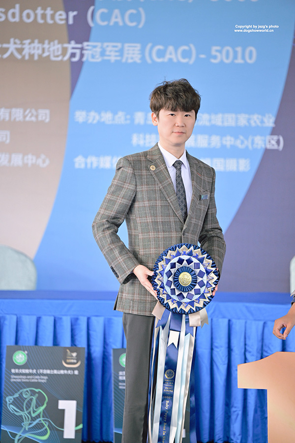 微信图片_20241028141102.jpg
